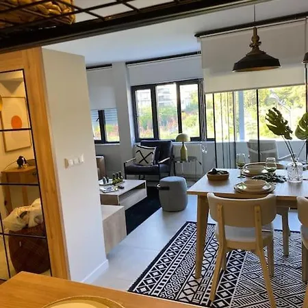 2+1 Luxury Flat ,near Old Town Antalya