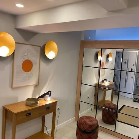 2+1 Luxury Flat ,near Old Town Antalya
