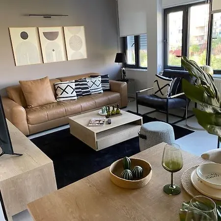 Apartment 2+1 Luxury Flat ,near Old Town